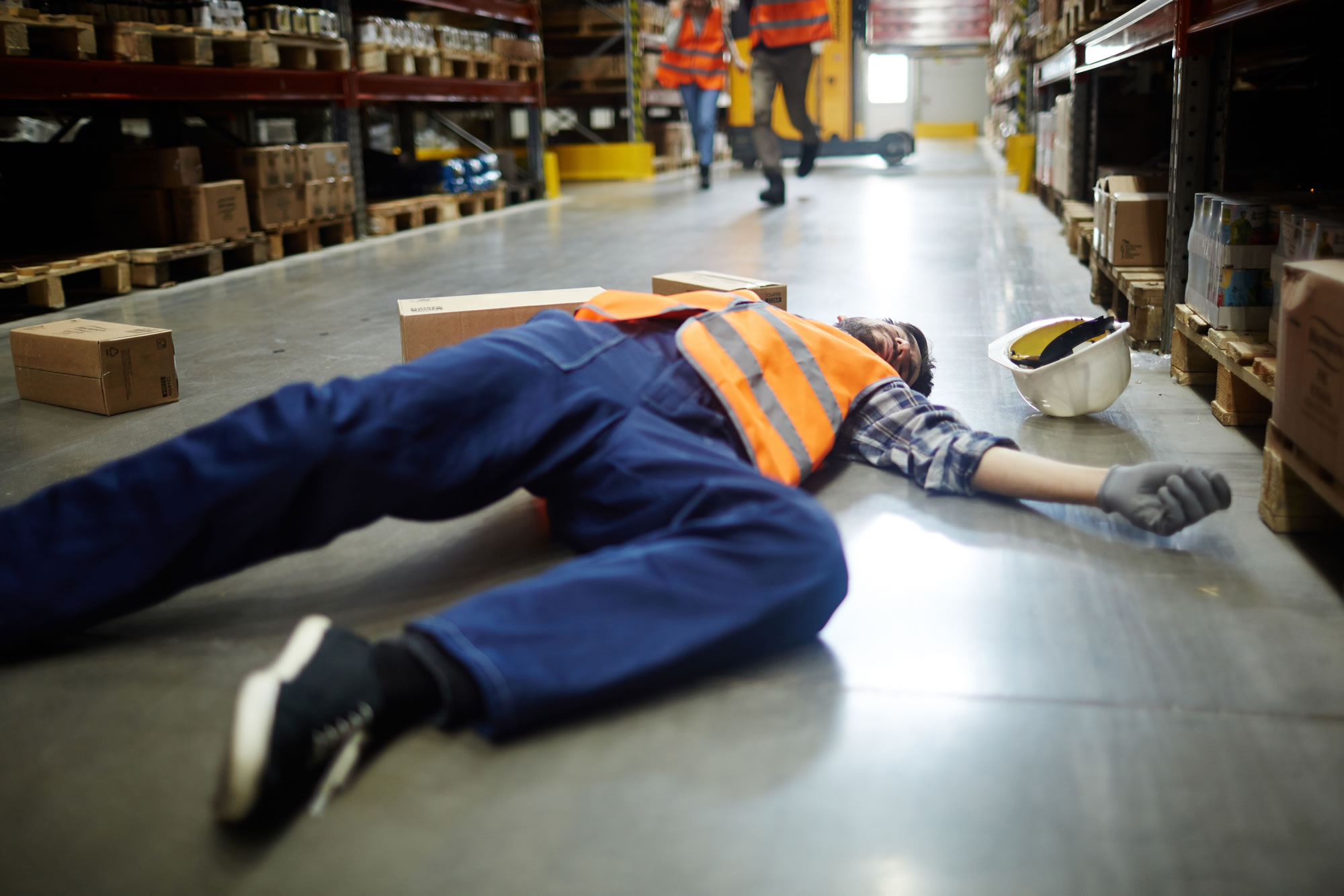 Accident at work - Workplace Slip, Trip or Fall - slip and trip hazards in the workplace, suing employer for negligence